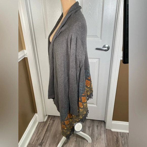 Woolrich Southwestern Cardigan Sweater Wool Blend Shawl Fringe Gray NWT Medium - Picture 13 of 15